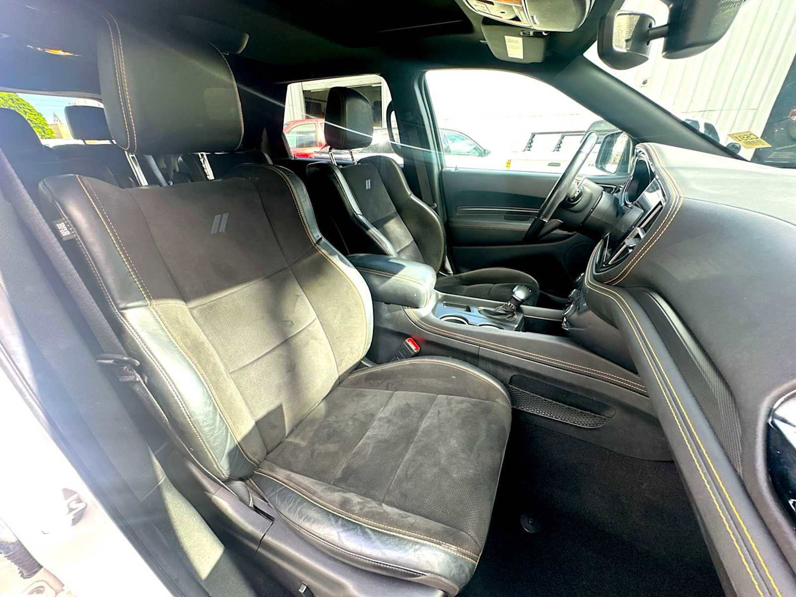 Used 2022 Dodge Durango R/T w/ Quick Order Package 22F image 27