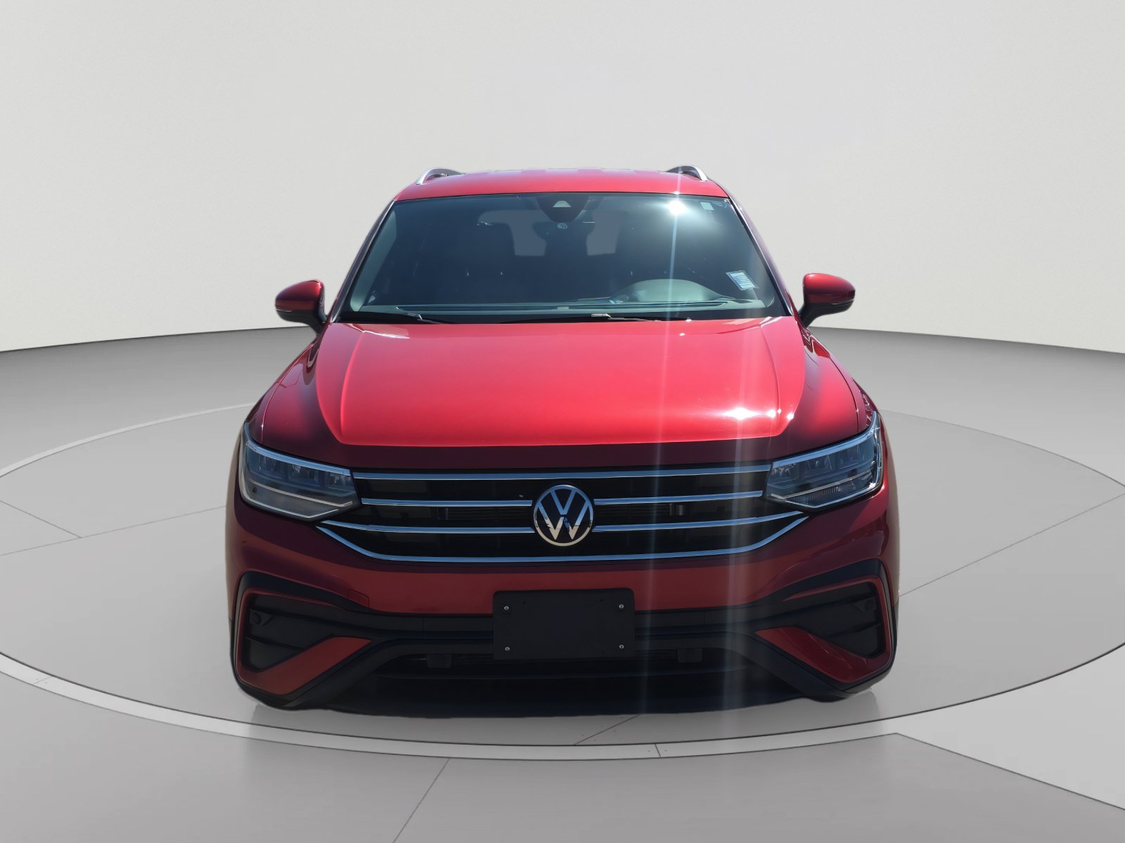 Certified 2022 Volkswagen Tiguan SE FWD image 8