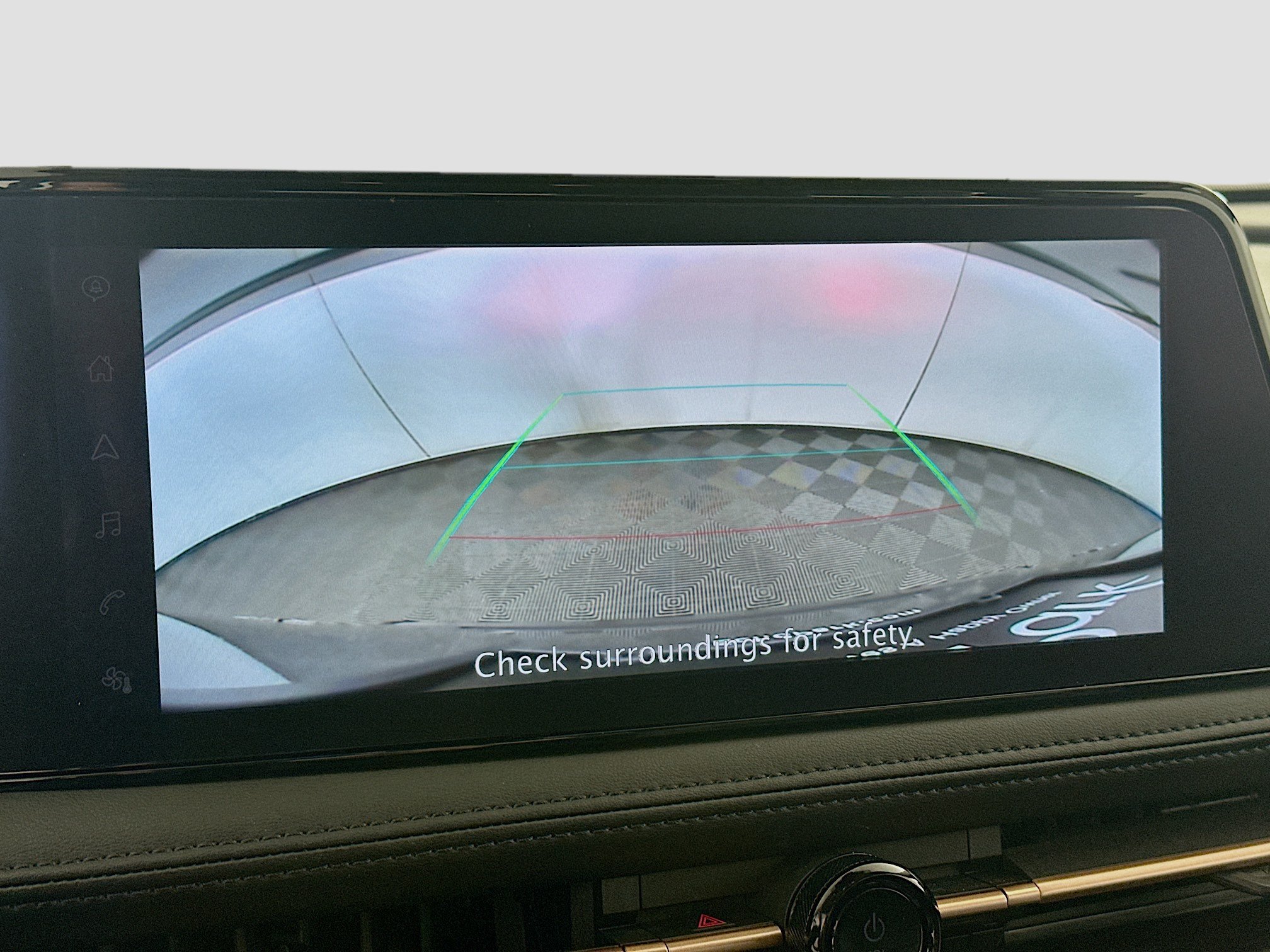 Used 2024 Nissan Ariya AWD image 23