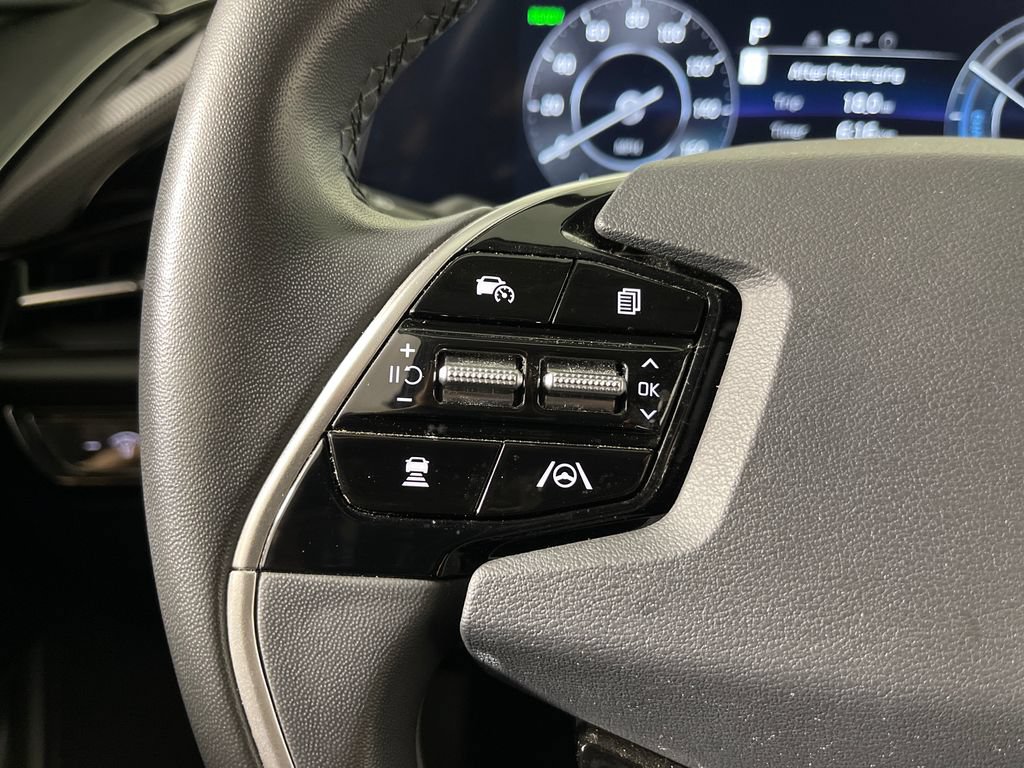 Used 2023 Kia Niro Wind FWD image 28