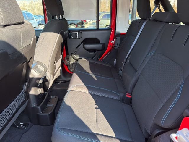 Used 2025 Jeep Wrangler Unlimited Rubicon 4xe w/ Safety Group image 23