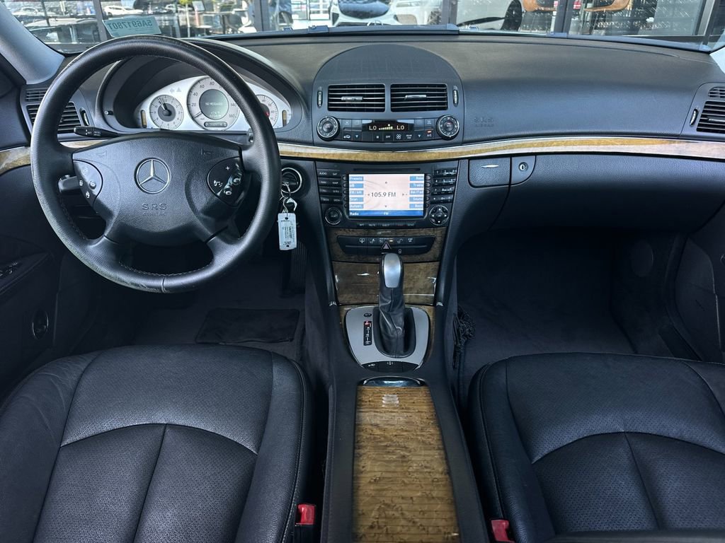 Used 2005 Mercedes-Benz E 500 Sedan image 13