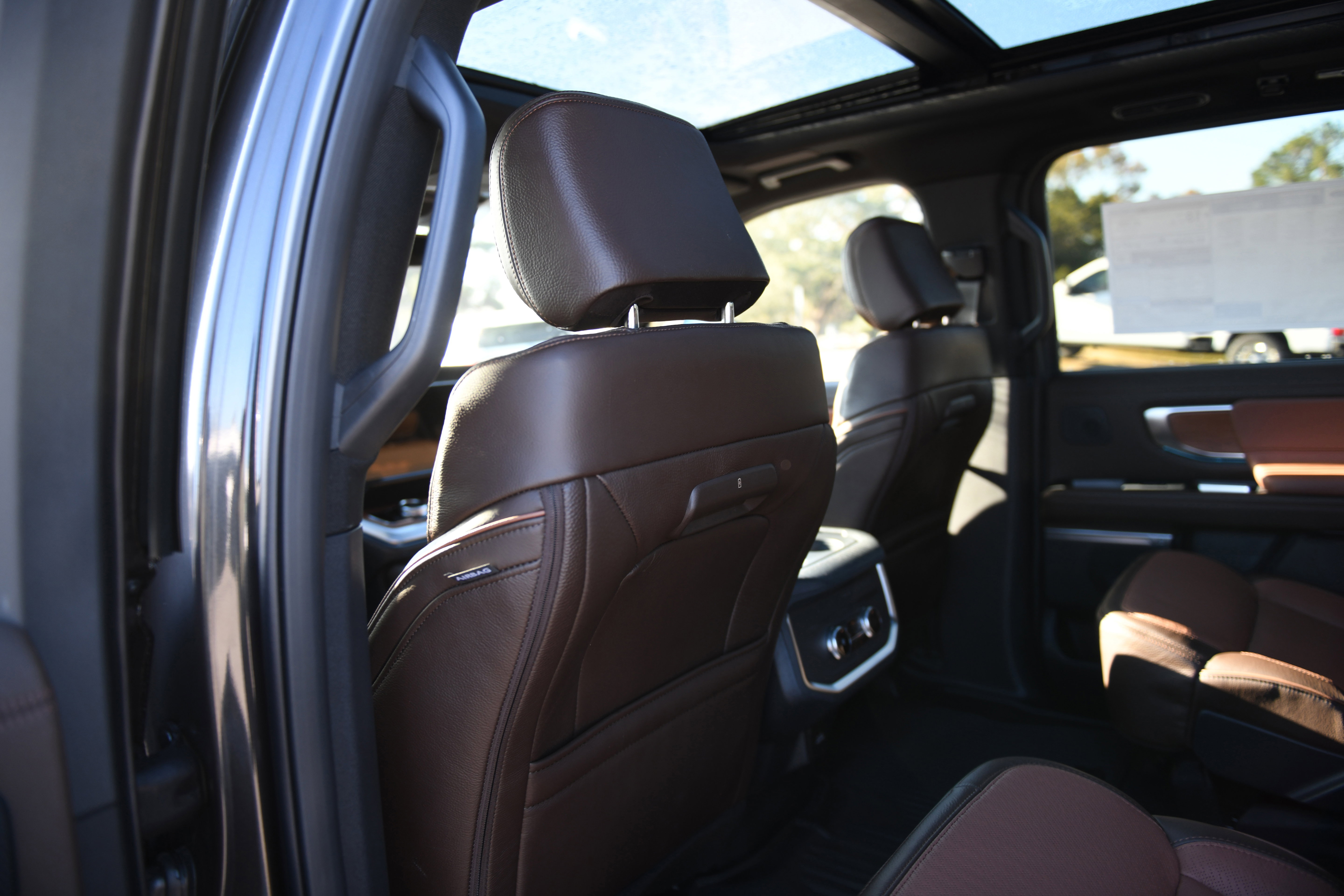 New 2025 Ford Expedition King Ranch image 28