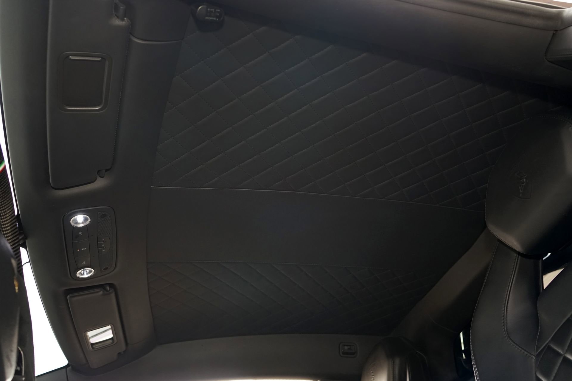 Used 2015 Lamborghini Aventador LP 700-4 image 35