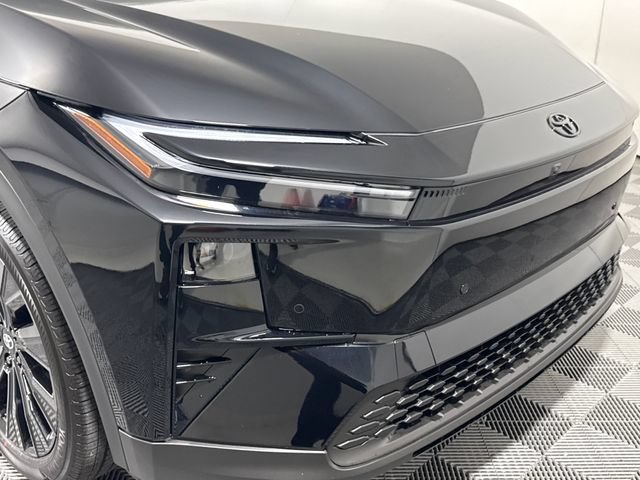 New 2026 Toyota C-HR AWD/4WD image 10