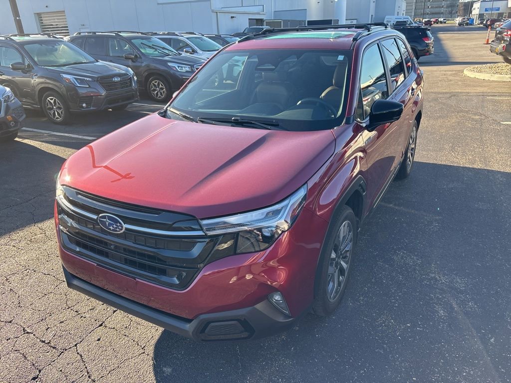 Used 2025 Subaru Forester Touring w/ Touring Package image 6