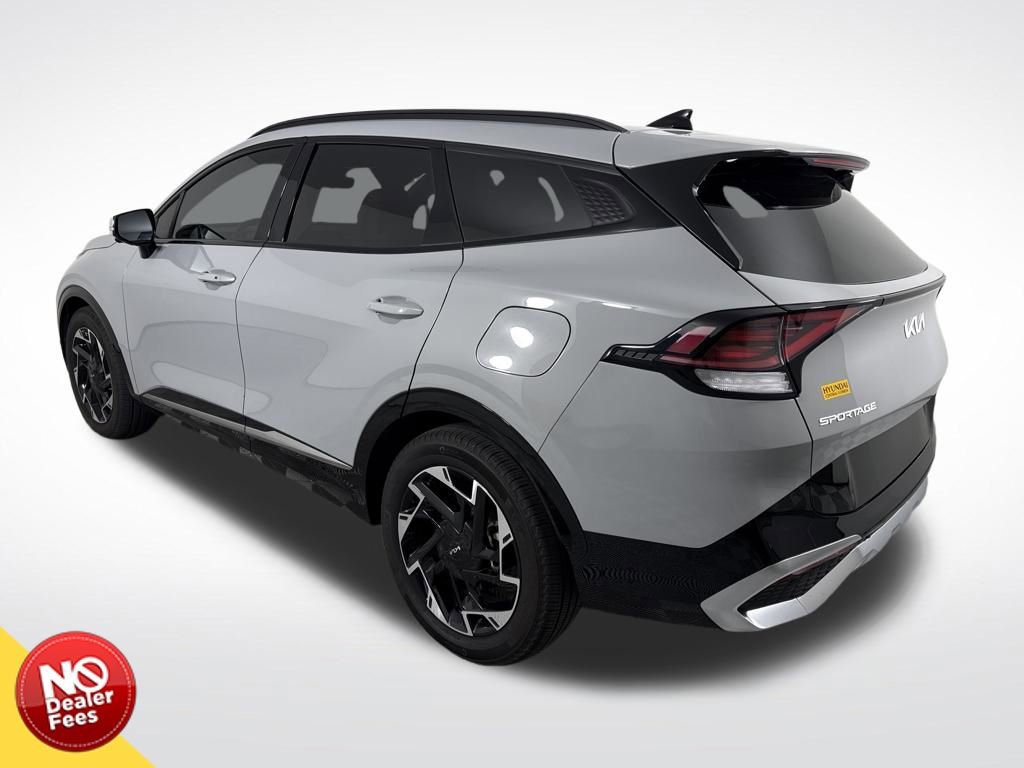 Used 2025 Kia Sportage SX image 6