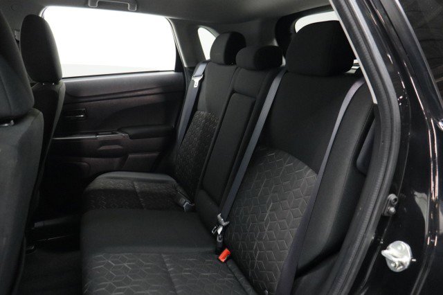 Used 2024 Mitsubishi Outlander Sport ES AWD/4WD image 29