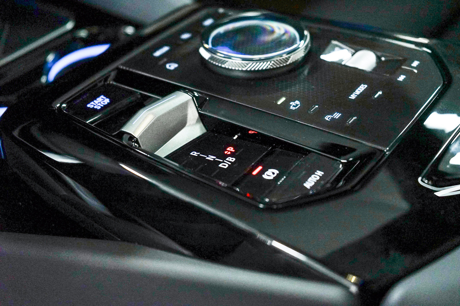 New 2026 BMW i5 M60 AWD/4WD image 20