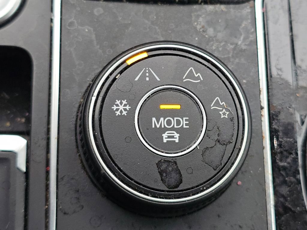 Used 2021 Volkswagen Atlas Cross Sport SEL Premium R-Line image 34