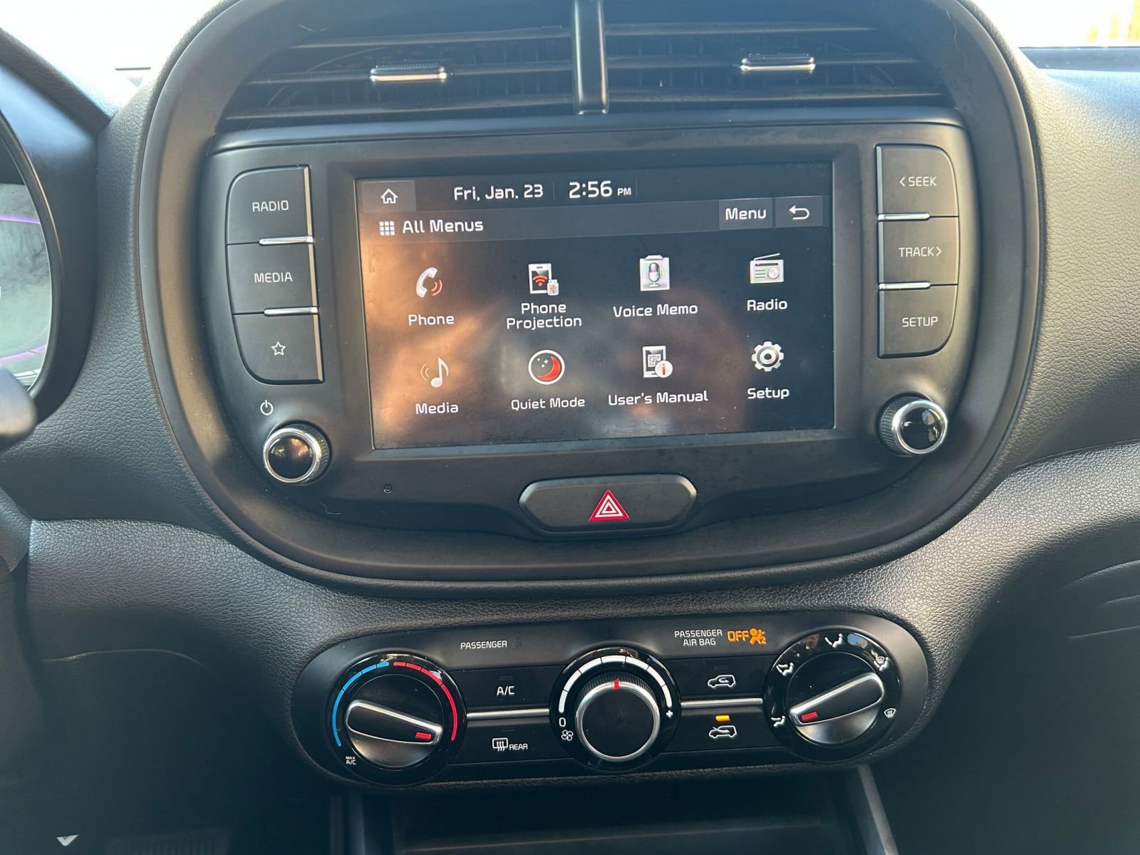 Used 2025 Kia Soul LX w/ LX Technology Package image 20