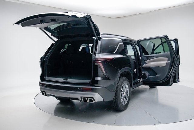 New 2026 Chevrolet Traverse LT w/ Enhanced Driving Package image 22