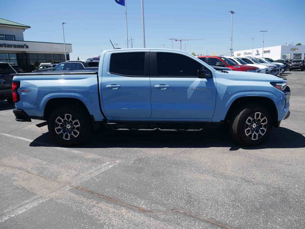 Used 2026 Chevrolet Colorado Z71 w/ Technology Package AWD/4WD image 24