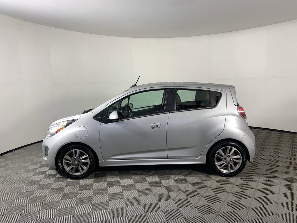 Used 2016 Chevrolet Spark LT image 6