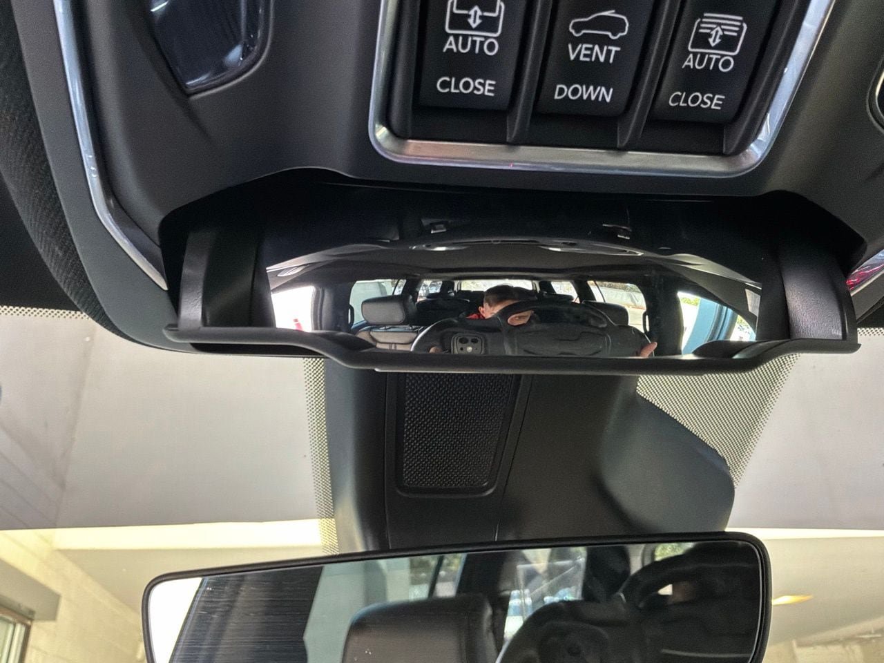 Used 2022 Jeep Wagoneer Series I AWD/4WD image 24