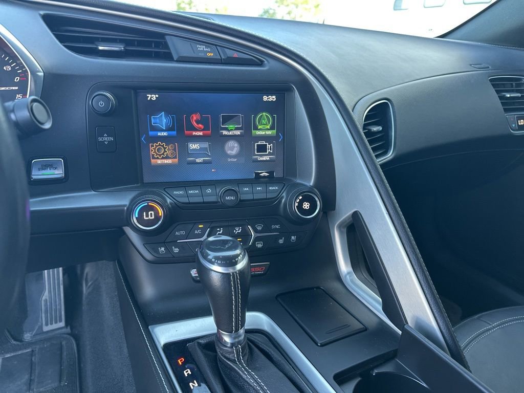 Used 2018 Chevrolet Corvette Z06 RWD image 12