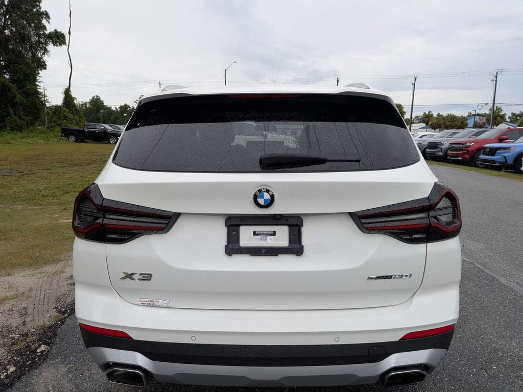 Used 2022 BMW X3 sDrive30i w/ Premium Package 2 RWD image 4