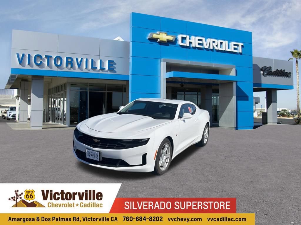 Used 2023 Chevrolet Camaro LT RWD image 1