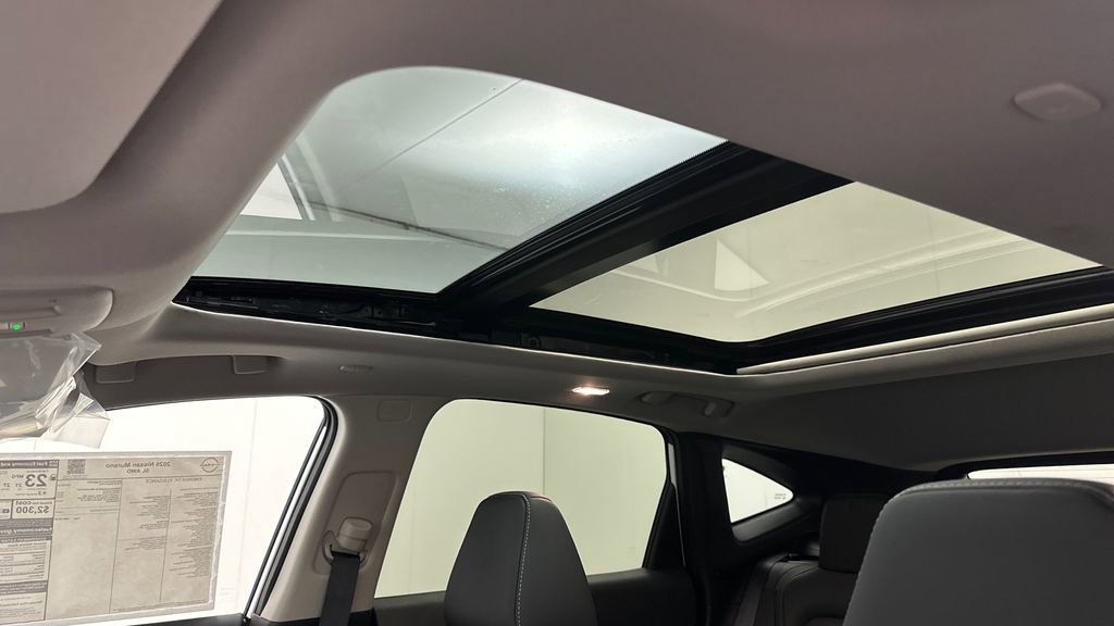 New 2026 Nissan Murano SL image 18