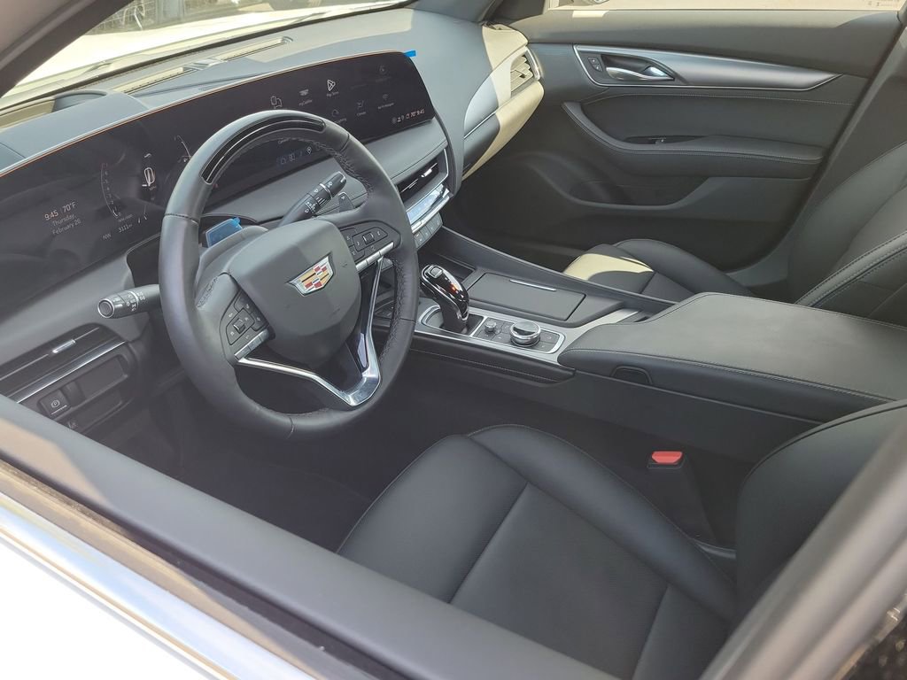Used 2026 Cadillac CT5 Premium Luxury image 10