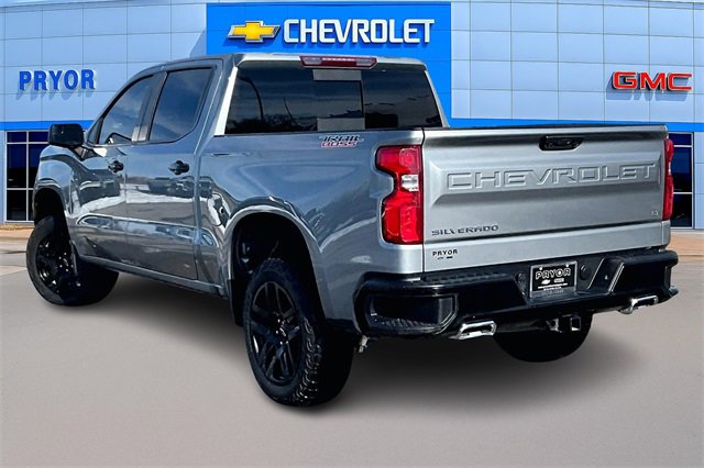 Used 2024 Chevrolet Silverado 1500 LT Trail Boss w/ Convenience Package II image 4