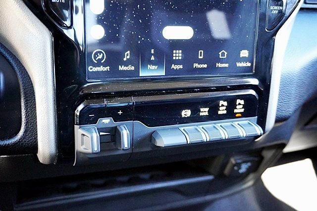 Used 2024 RAM 2500 Laramie image 30