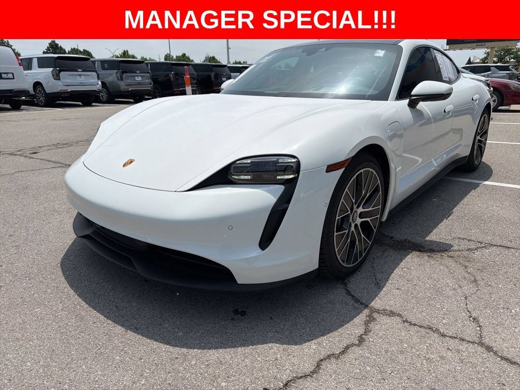 Used 2022 Porsche Taycan RWD image 7