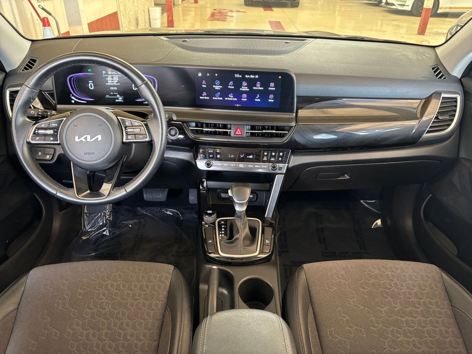 Used 2025 Kia Seltos S image 34