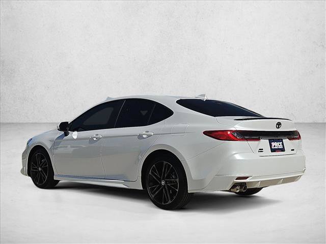 Used 2025 Toyota Camry XSE AWD/4WD image 8