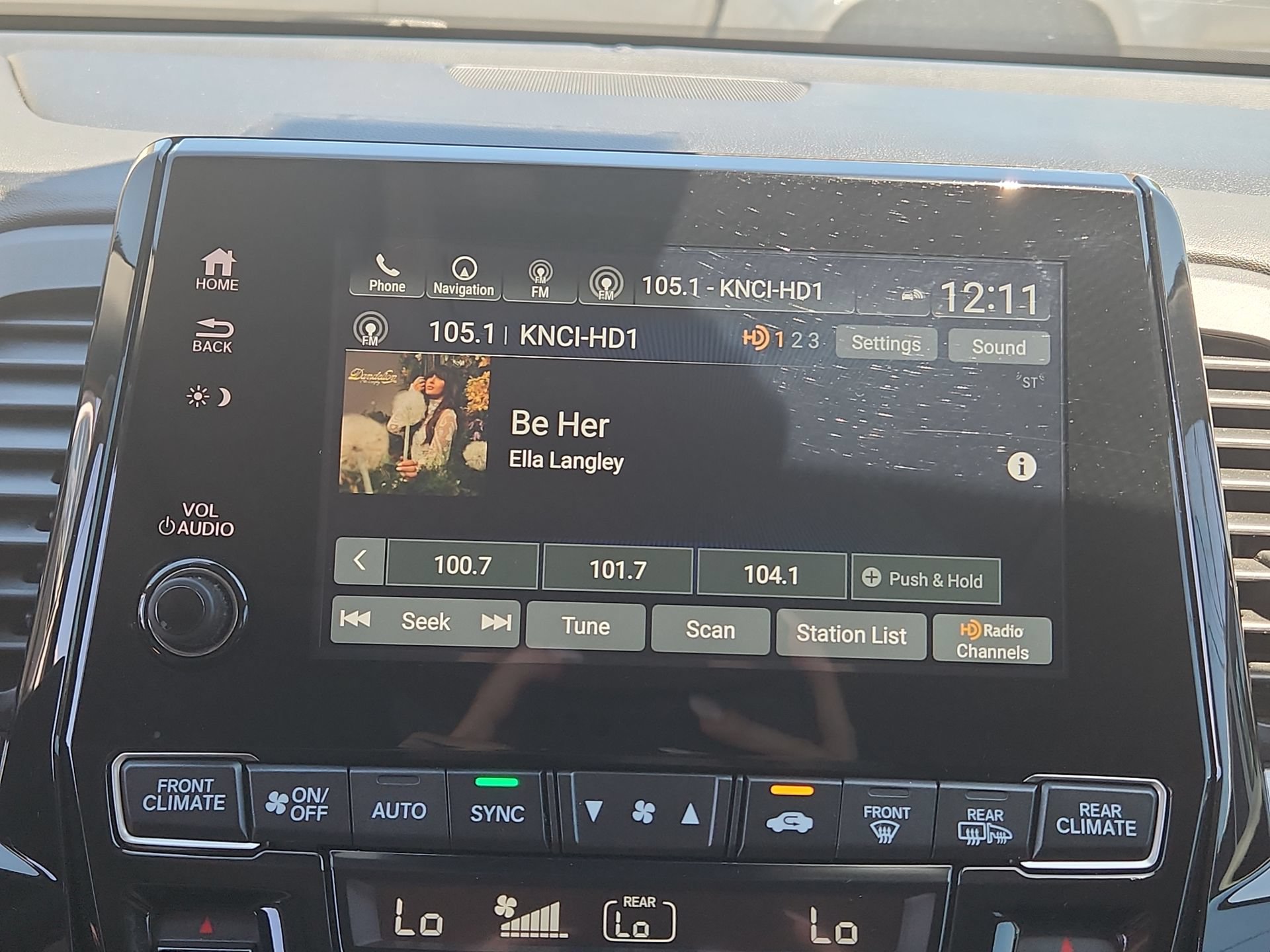 Used 2023 Honda Odyssey Elite image 12