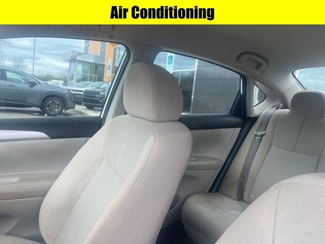 Used 2017 Nissan Sentra S image 7