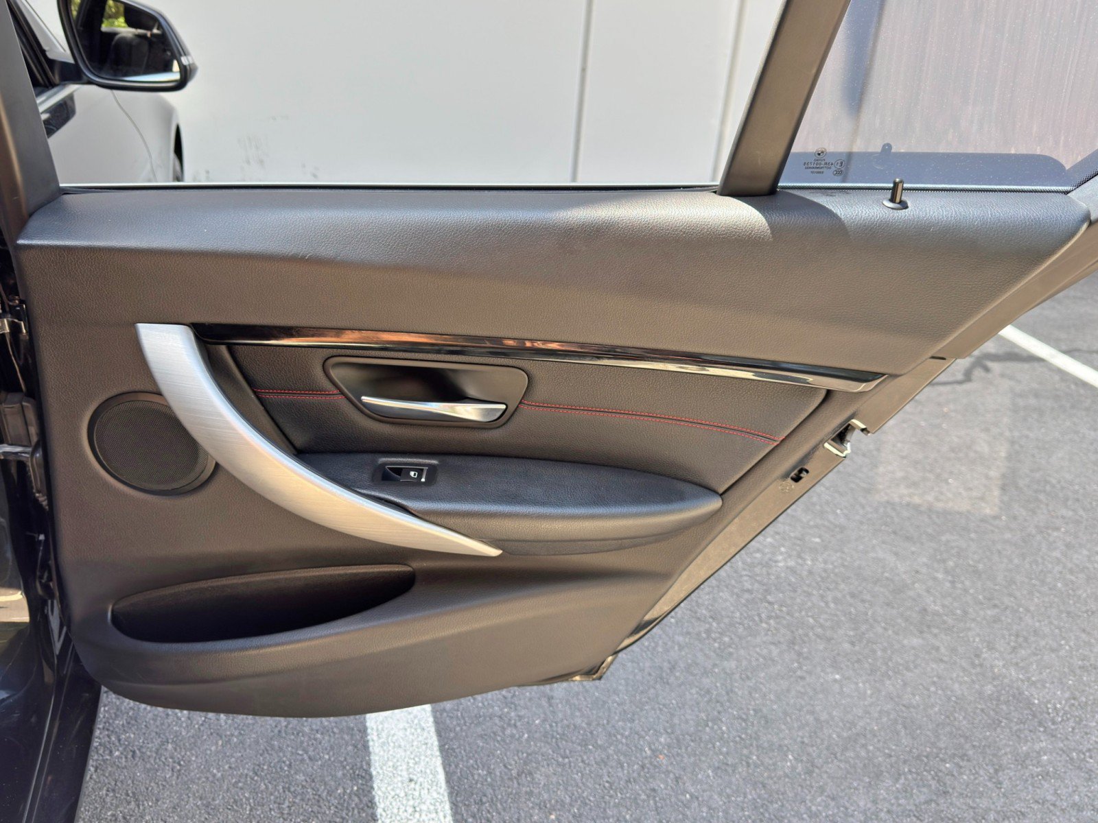 Used 2018 BMW 330i Sedan RWD image 40