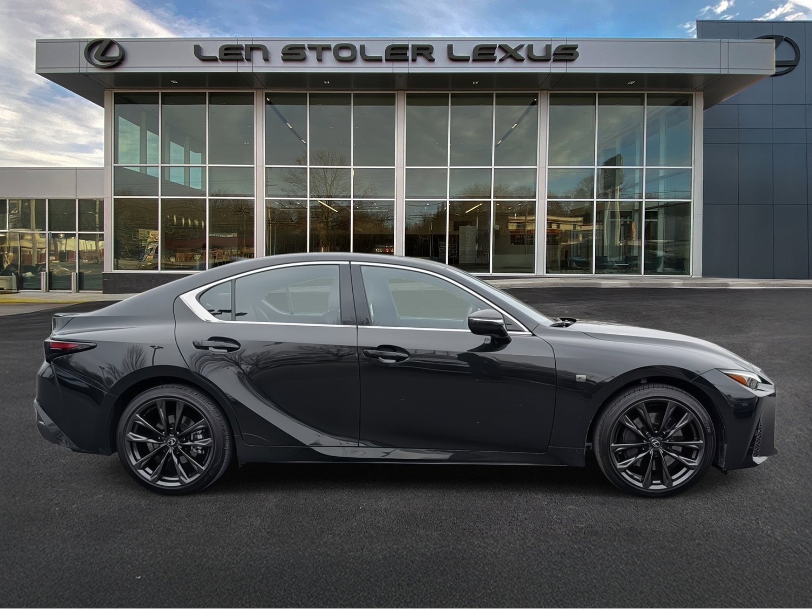 Used 2025 Lexus IS 350 F Sport image 2