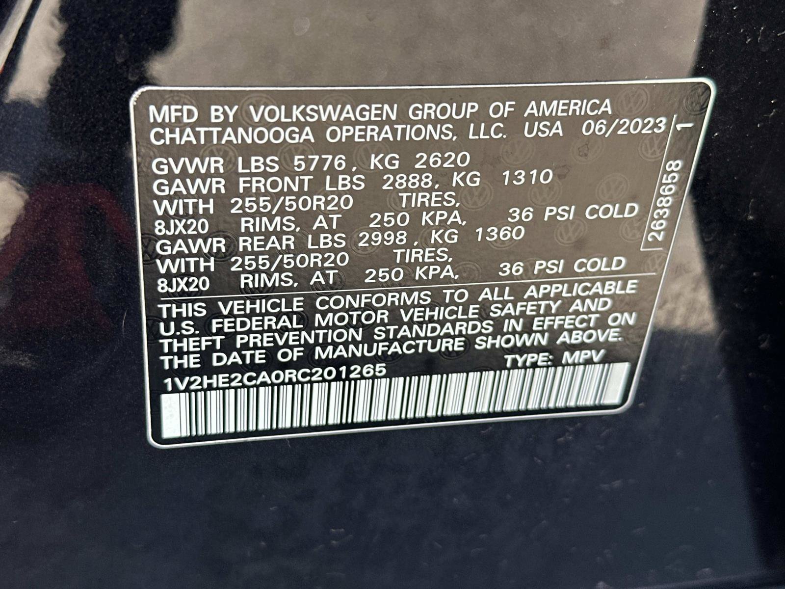 Used 2024 Volkswagen Atlas Cross Sport SE w/ Adventure Package AWD/4WD image 18