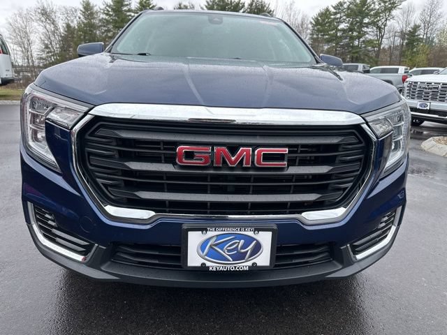 Used 2023 GMC Terrain SLE w/ Driver Convenience Package AWD/4WD image 8