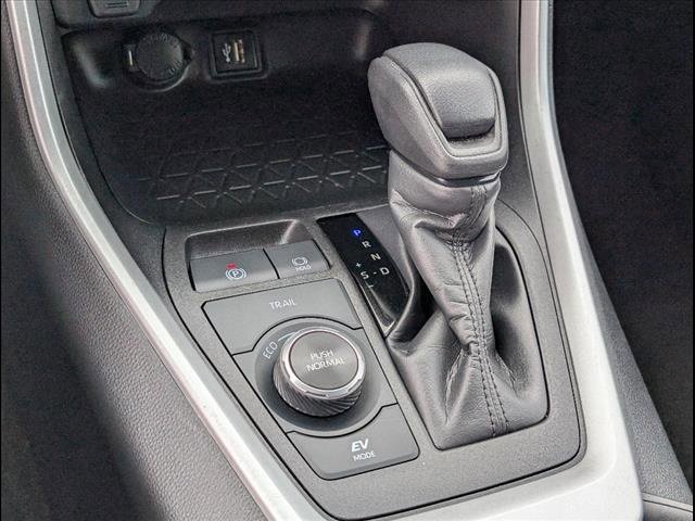 Used 2024 Toyota RAV4 XLE image 20