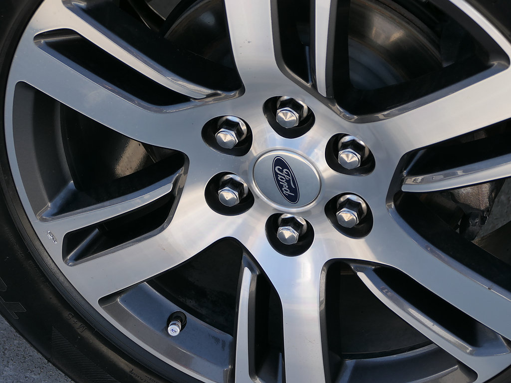 Used 2024 Ford Expedition Limited RWD image 10