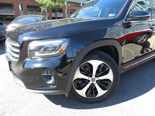 Certified 2024 Mercedes-Benz GLB 250 4MATIC image 22