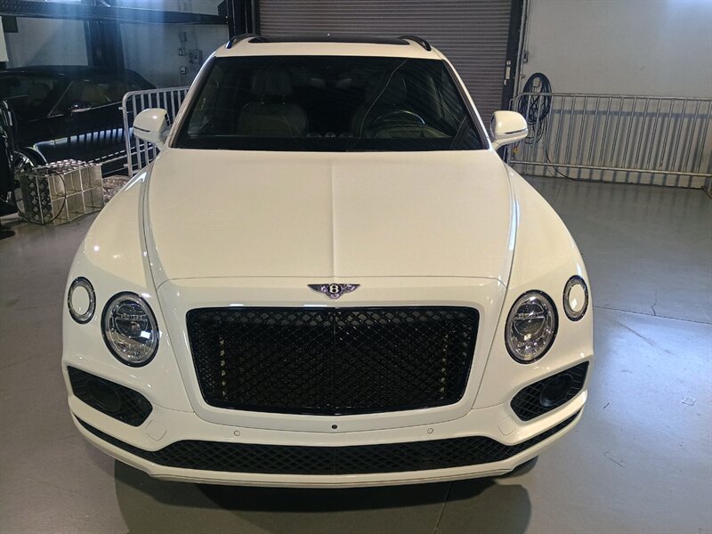 Used 2019 Bentley Bentayga AWD/4WD image 9