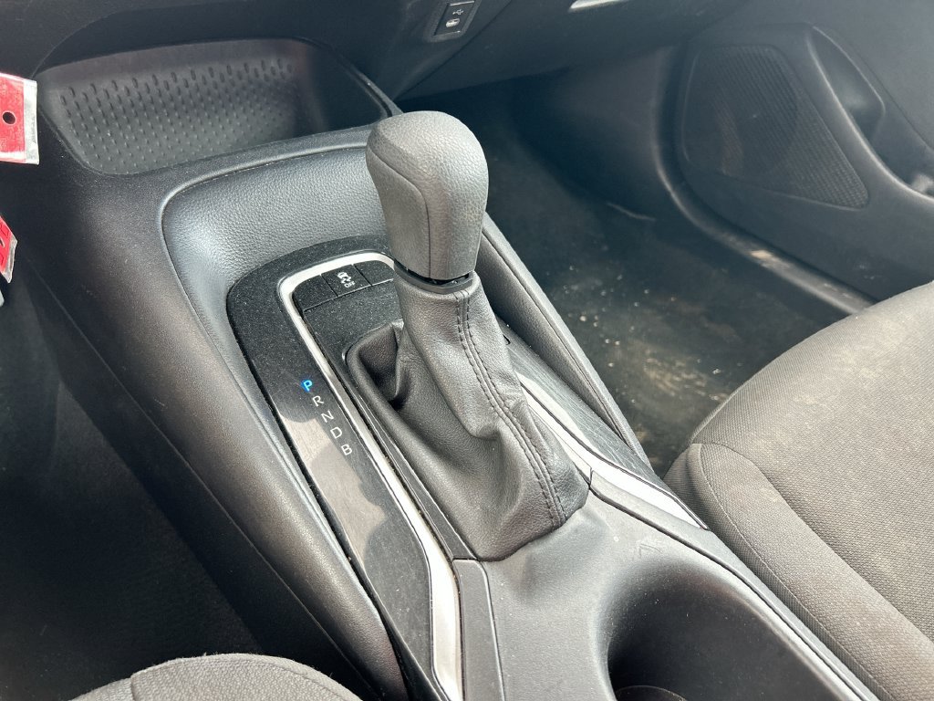 Used 2025 Toyota Corolla LE FWD image 25