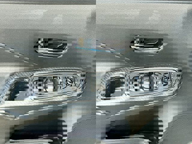 New 2025 Nissan Versa SV w/ Trunk Package image 21