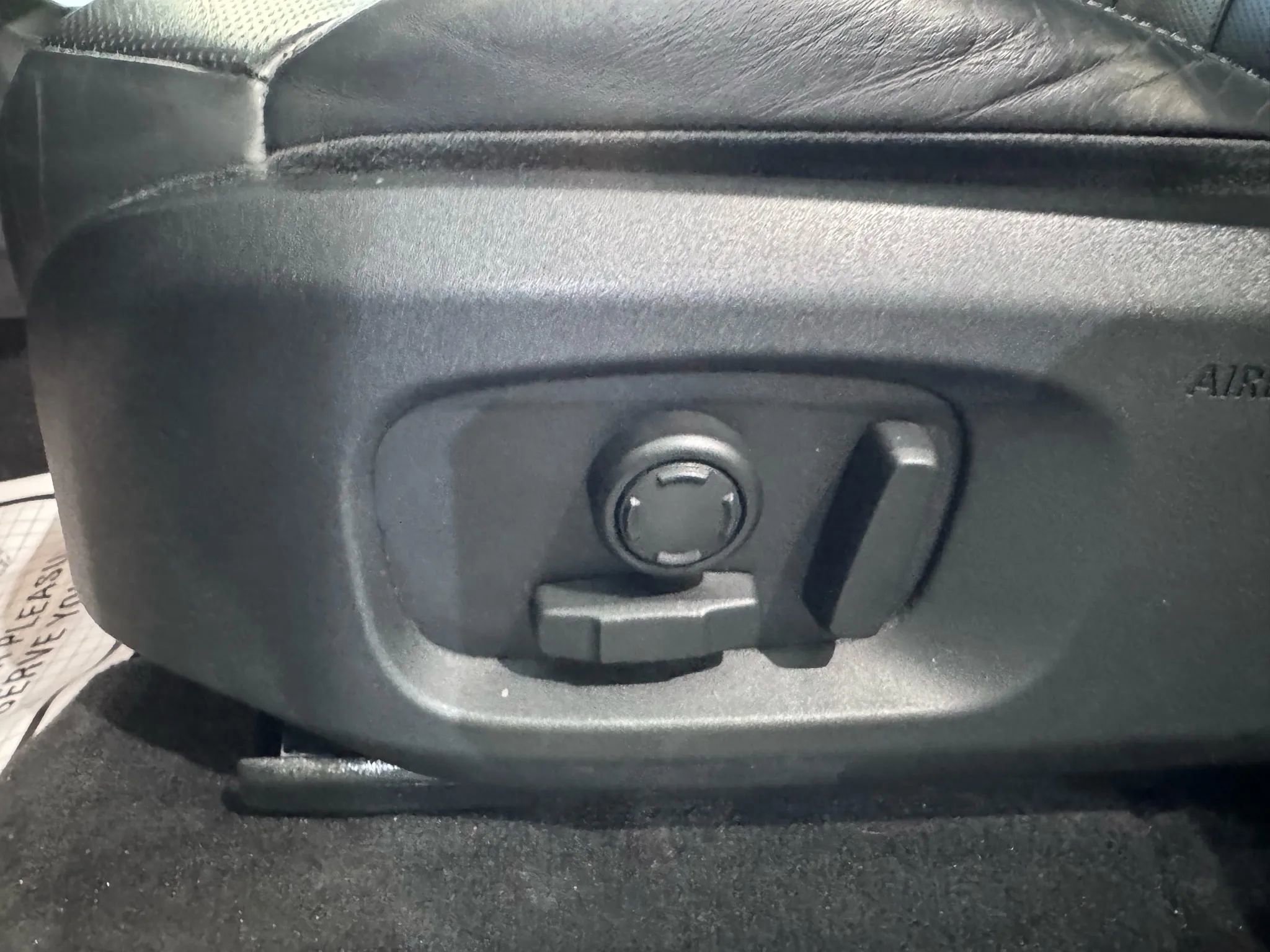 Used 2017 Land Rover Range Rover Evoque HSE image 11