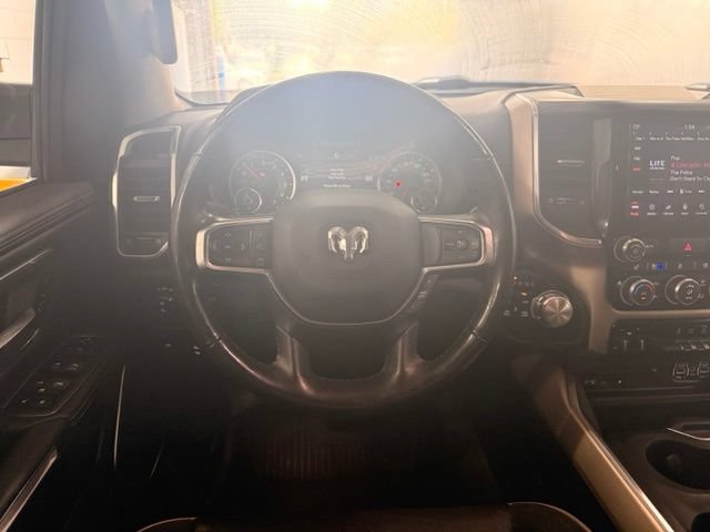 Used 2019 RAM 1500 Laramie AWD/4WD image 18