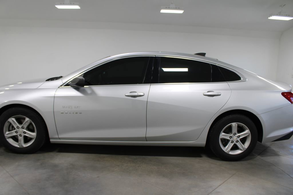 Used 2019 Chevrolet Malibu LS image 6