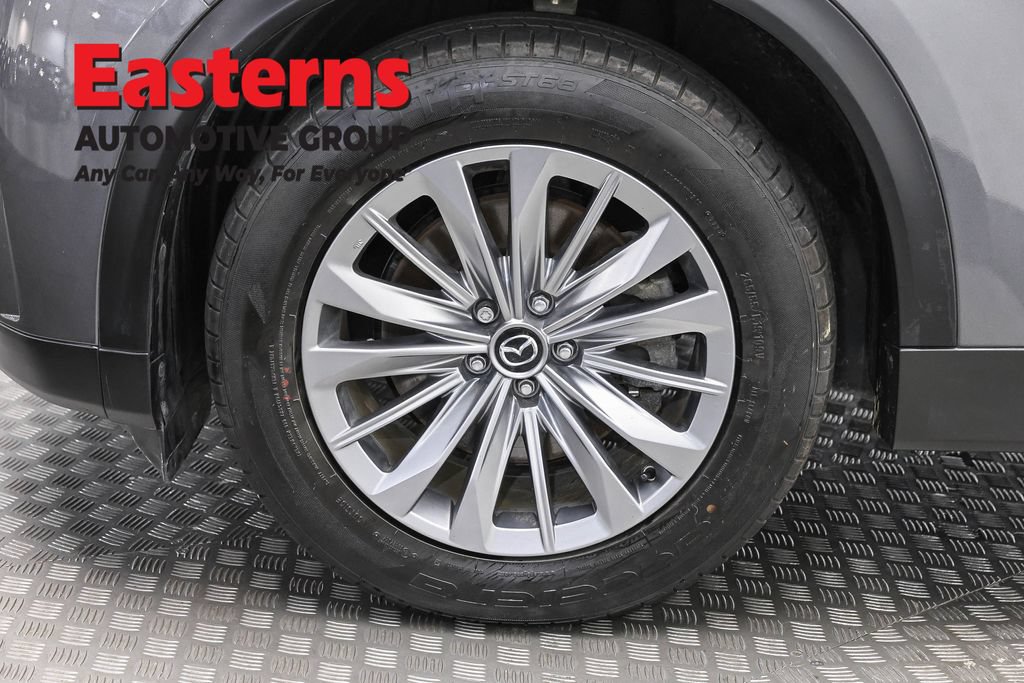 Used 2024 MAZDA CX-90 Plug-In Hybrid w/ Preferred AWD/4WD image 35