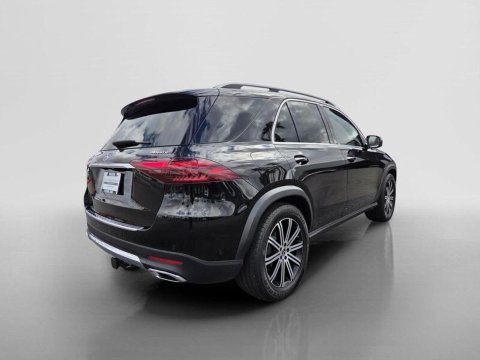 Certified 2026 Mercedes-Benz GLE 350 4MATIC image 5