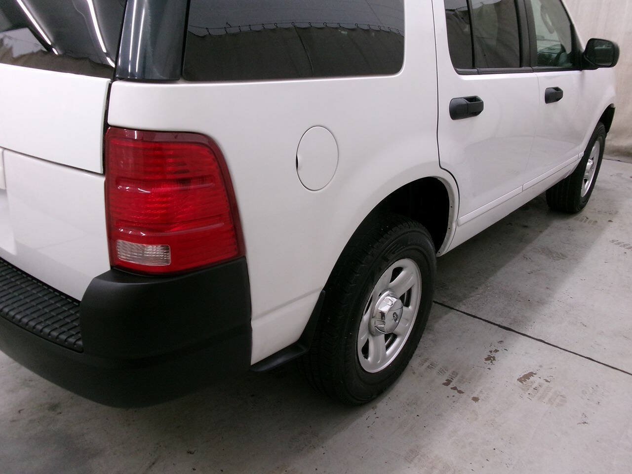 Used 2003 Ford Explorer Sport XLS AWD/4WD image 9