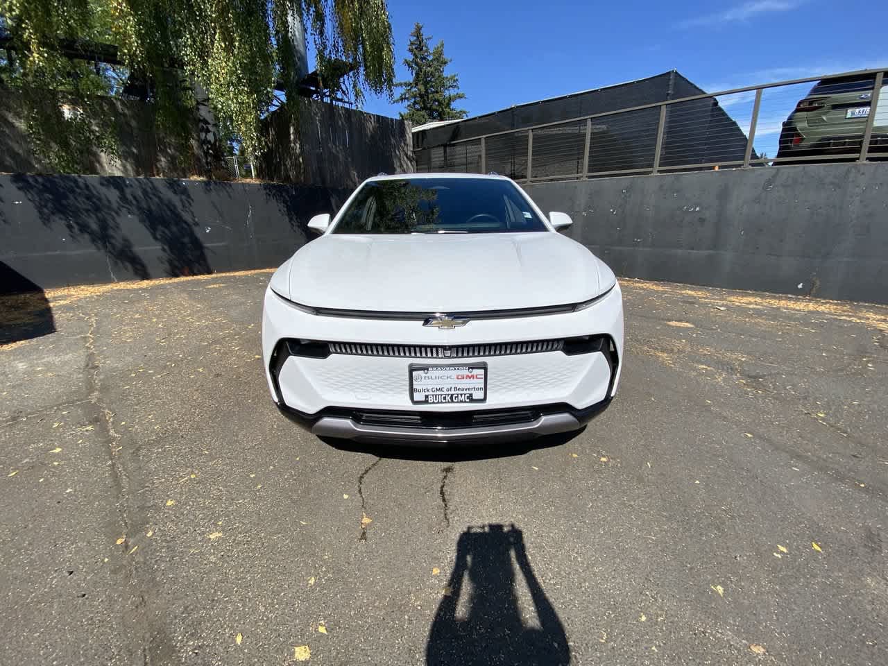 Used 2024 Chevrolet Equinox EV LT AWD/4WD image 9