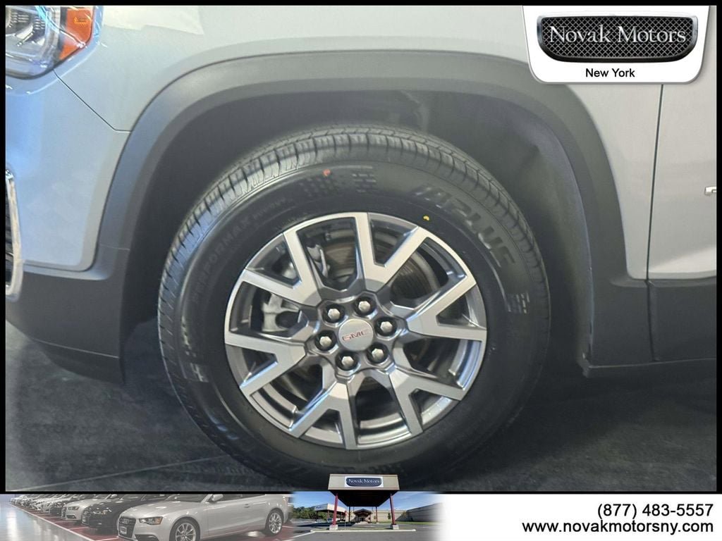 Used 2023 GMC Acadia SLT w/ Preferred Package AWD/4WD image 6