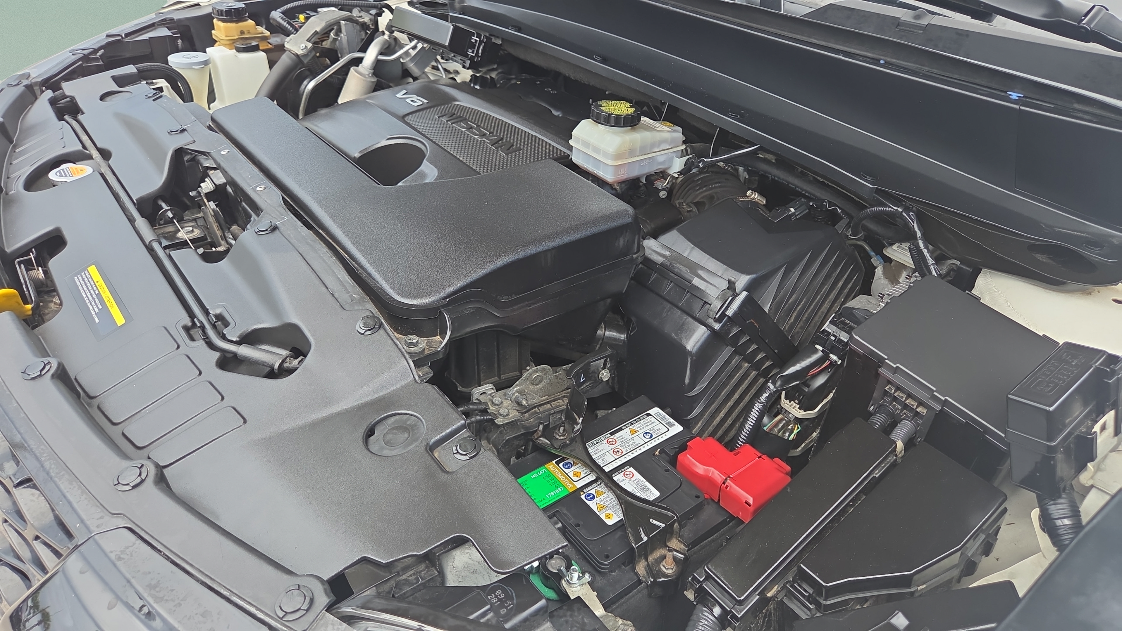 Used 2020 Nissan Pathfinder SL AWD/4WD image 23
